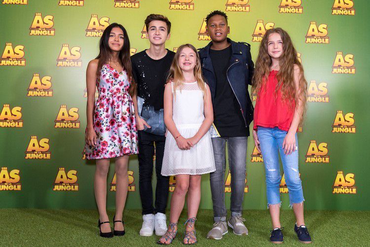 nilusi nissanka feet 4