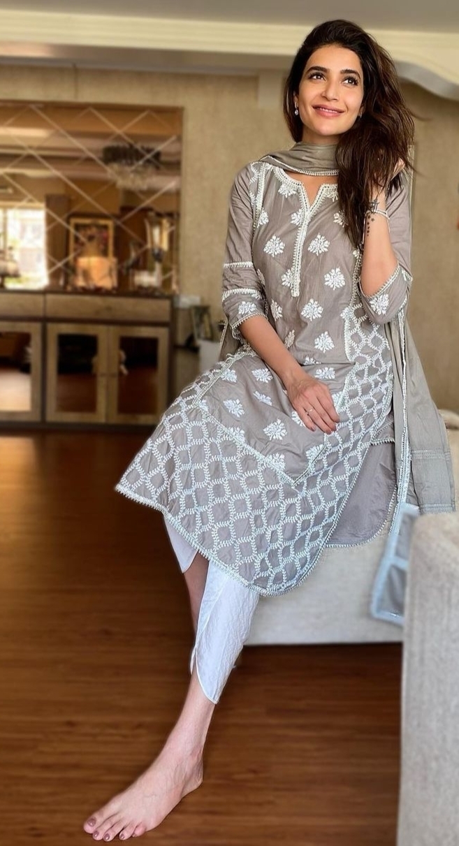 nimisha mehta feet 6