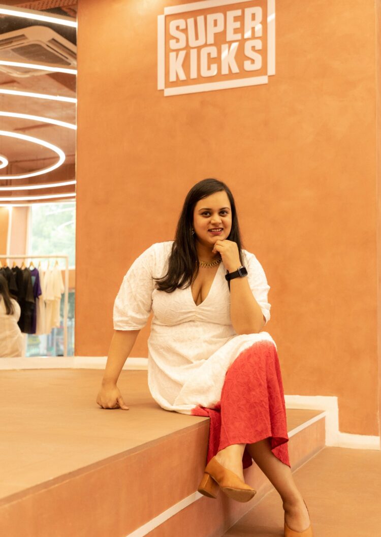 nimisha verma feet 6