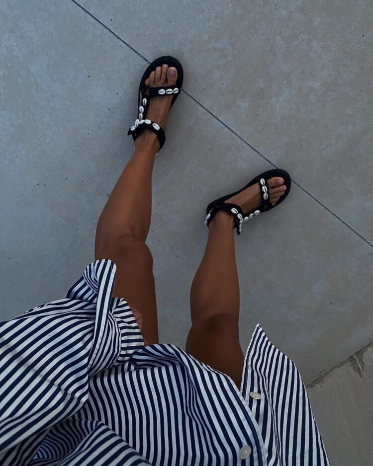 nina urgell cloquell feet