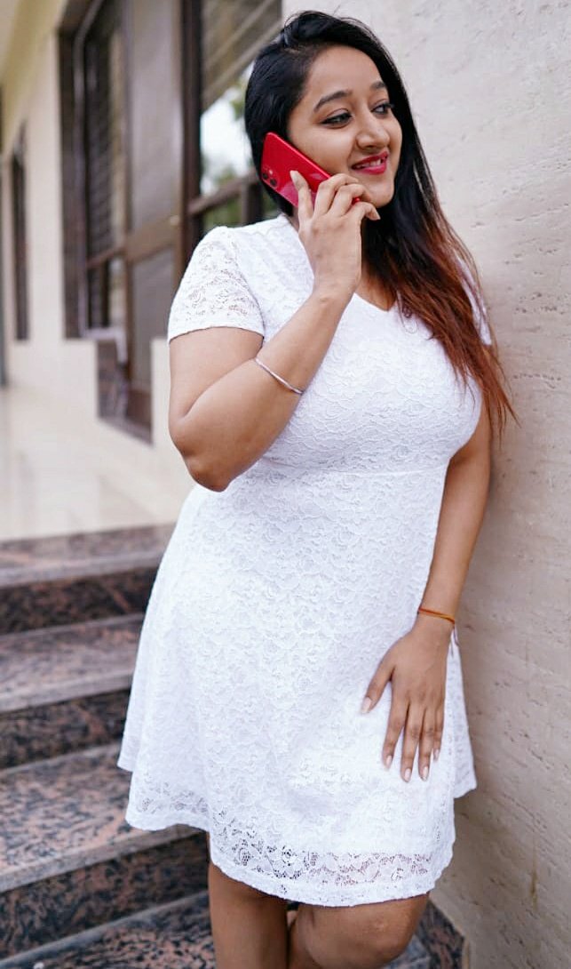 nitasha singh feet 5