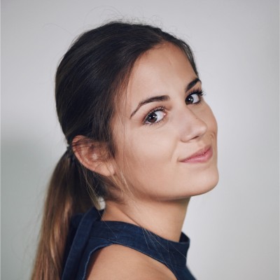 nixie strazza feet 3