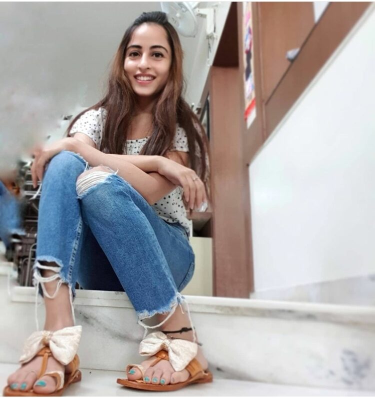 niyati fatnani feet 3