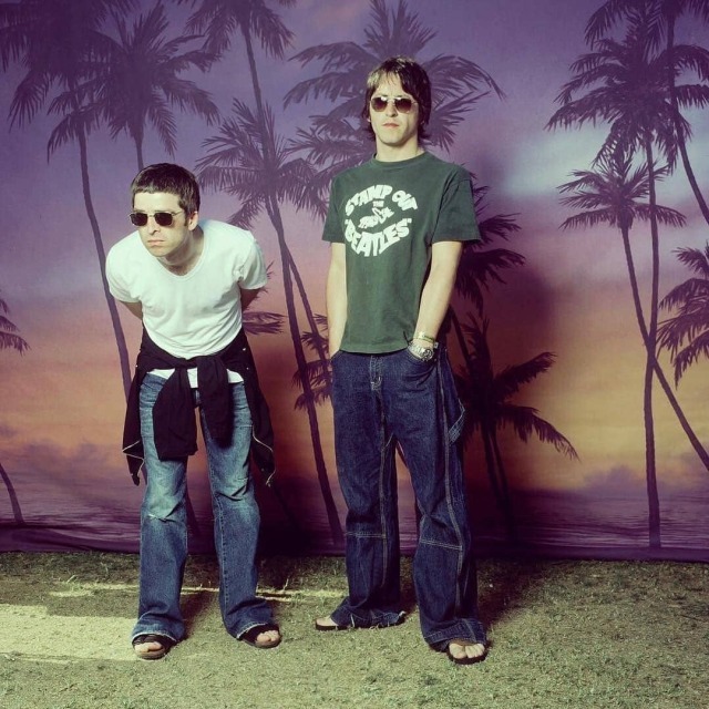 noelle gallagher feet 4