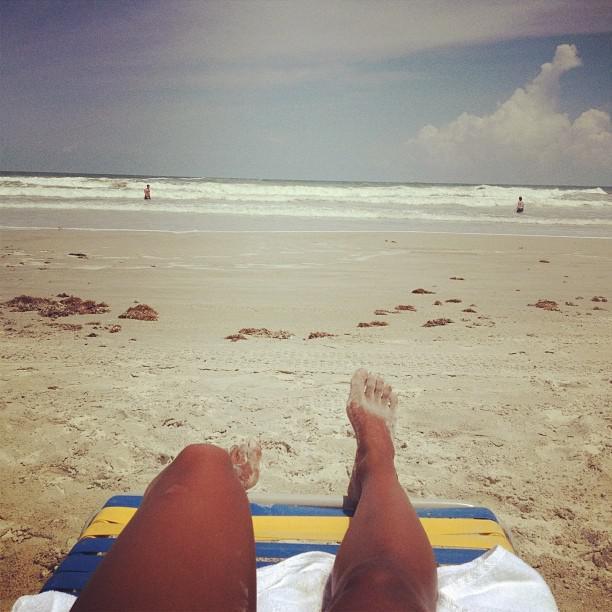 noelle scaggs feet 2