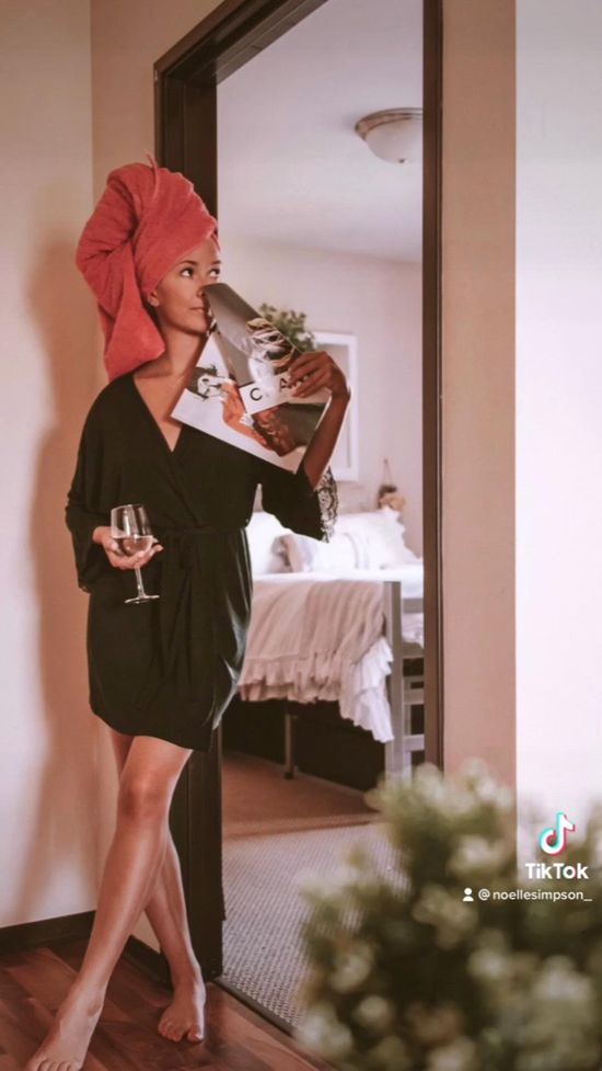 noelle simpson feet 1