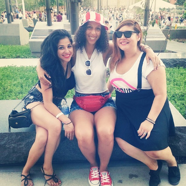 noemi gonzalez feet 4