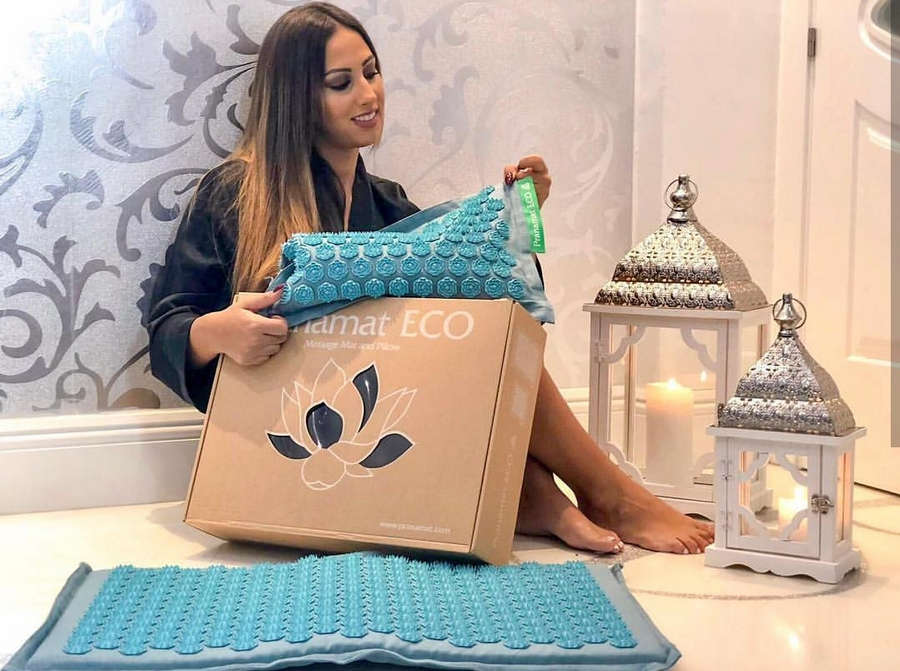 noemi salazar feet 6