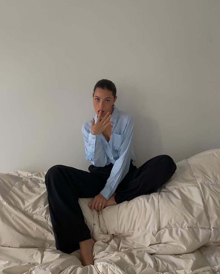 noemie lacerte feet 2