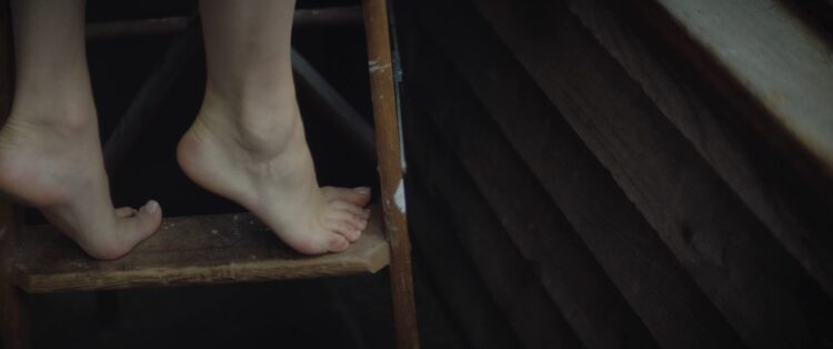 noemie merlant feet 4