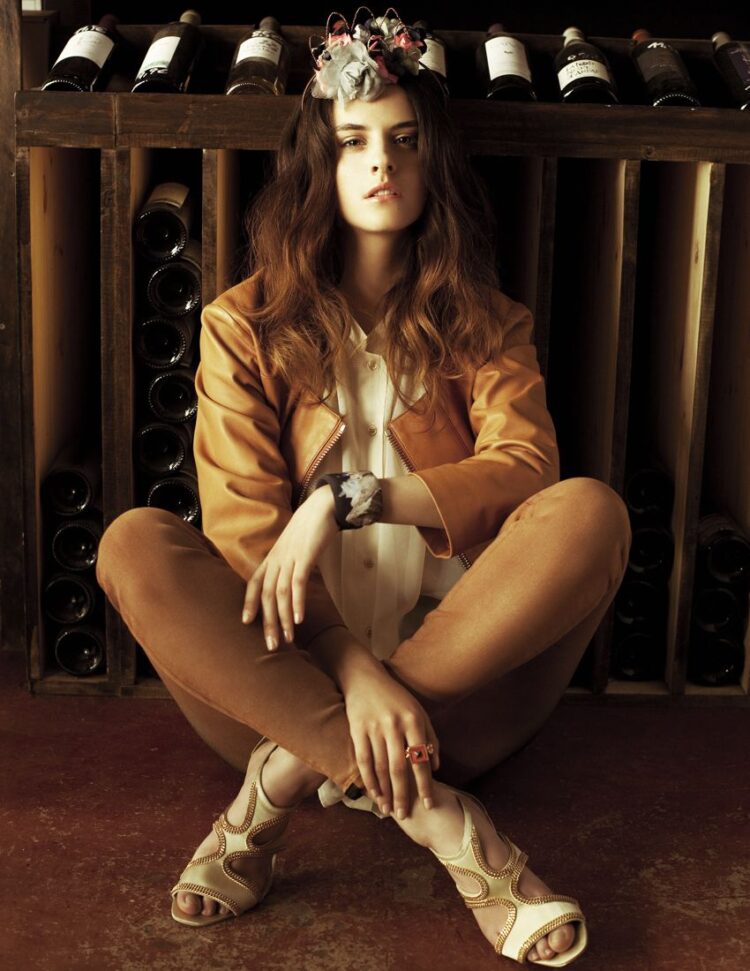 noemie merlant feet 5