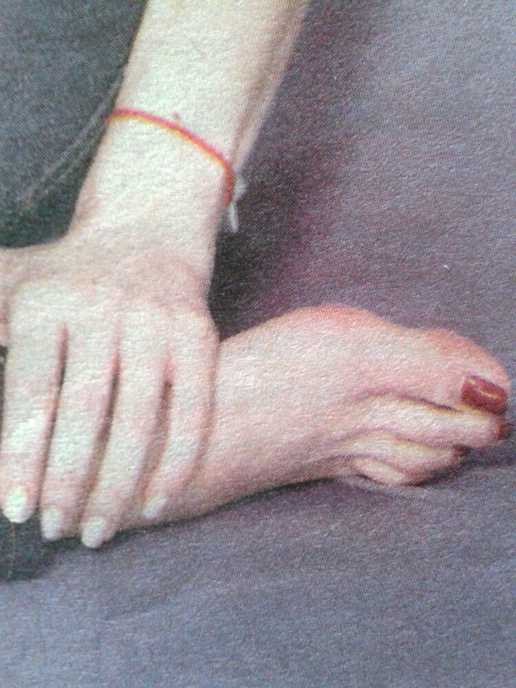 nohely arteaga feet 1