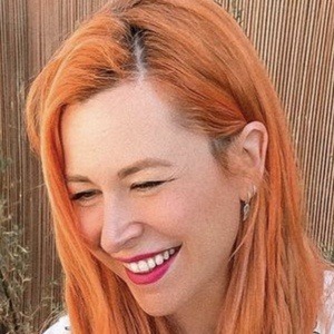 nohewi carameluchi feet 5