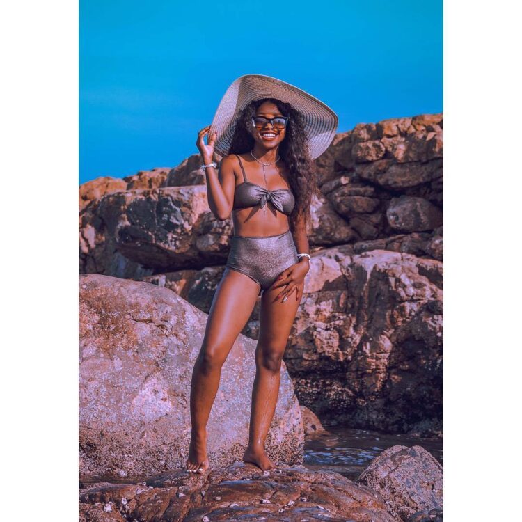 nomvelo makhanya feet 4