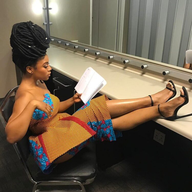 nomzamo mbatha feet 2