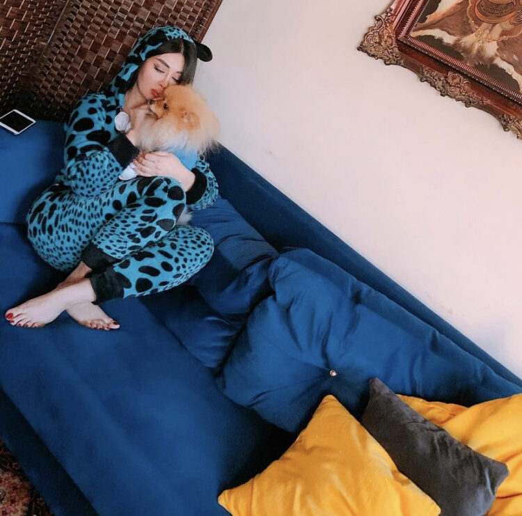 nora al obaidi feet 2