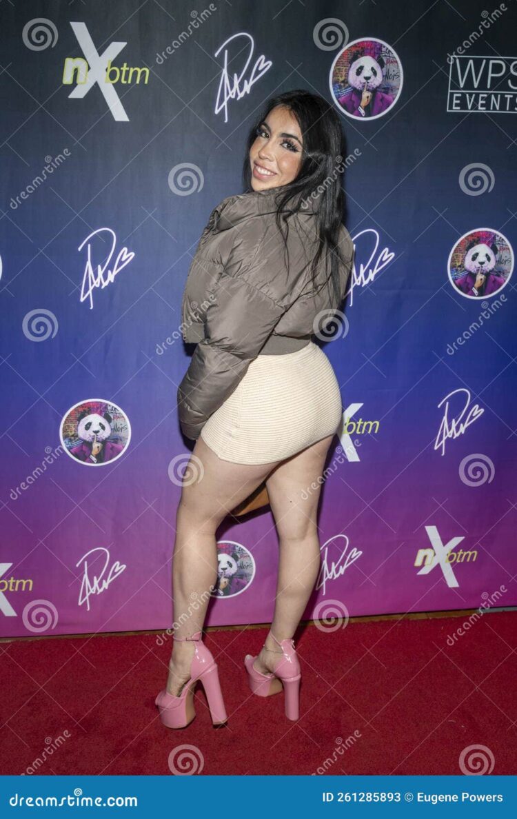 nora villalobos feet 6