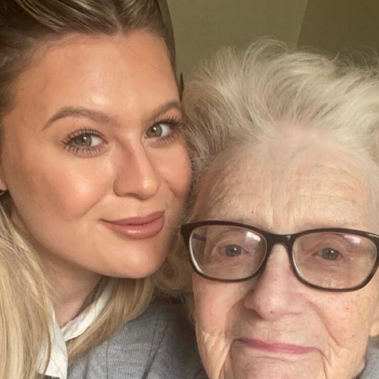 norma jessandnorma feet 5