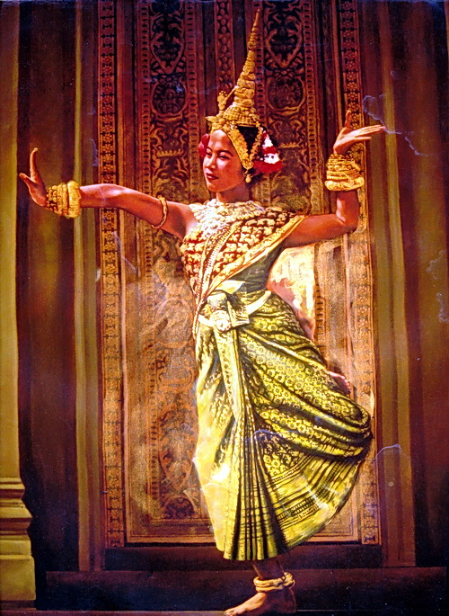 norodom buppha devi feet 1