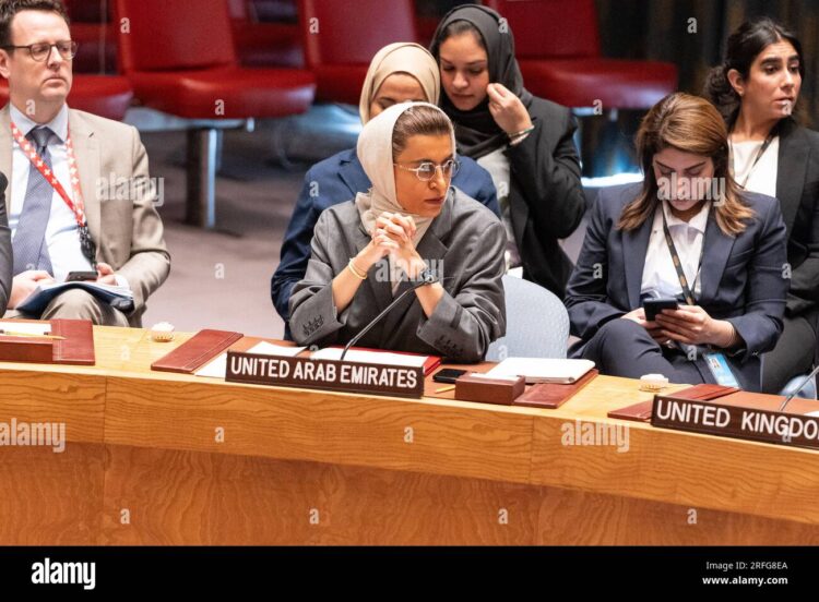 noura al kaabi feet 6