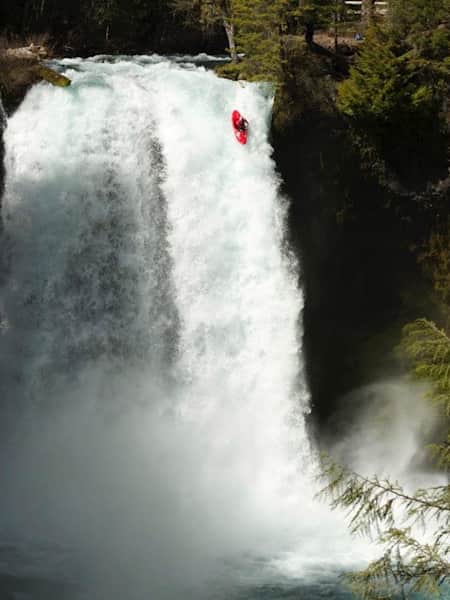 nouria newman feet 3