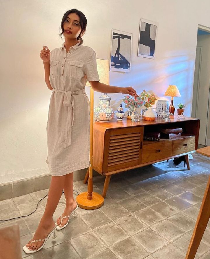 novia bachmid feet 3