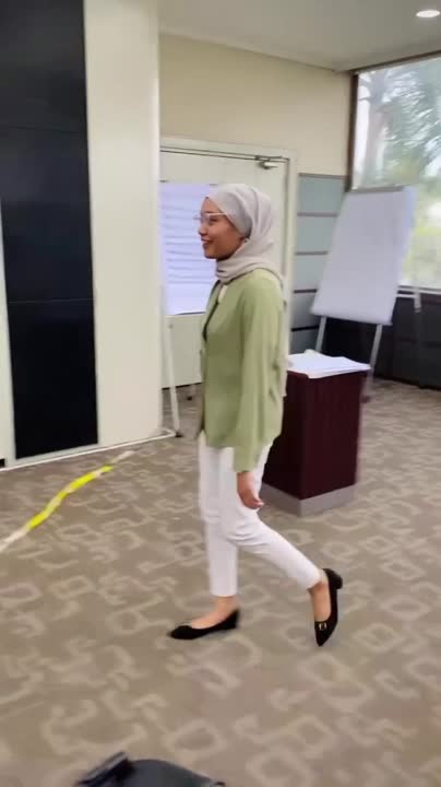 nurul zulkifli feet 5