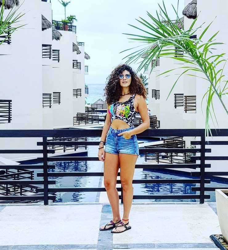 nya de la rubia feet 1