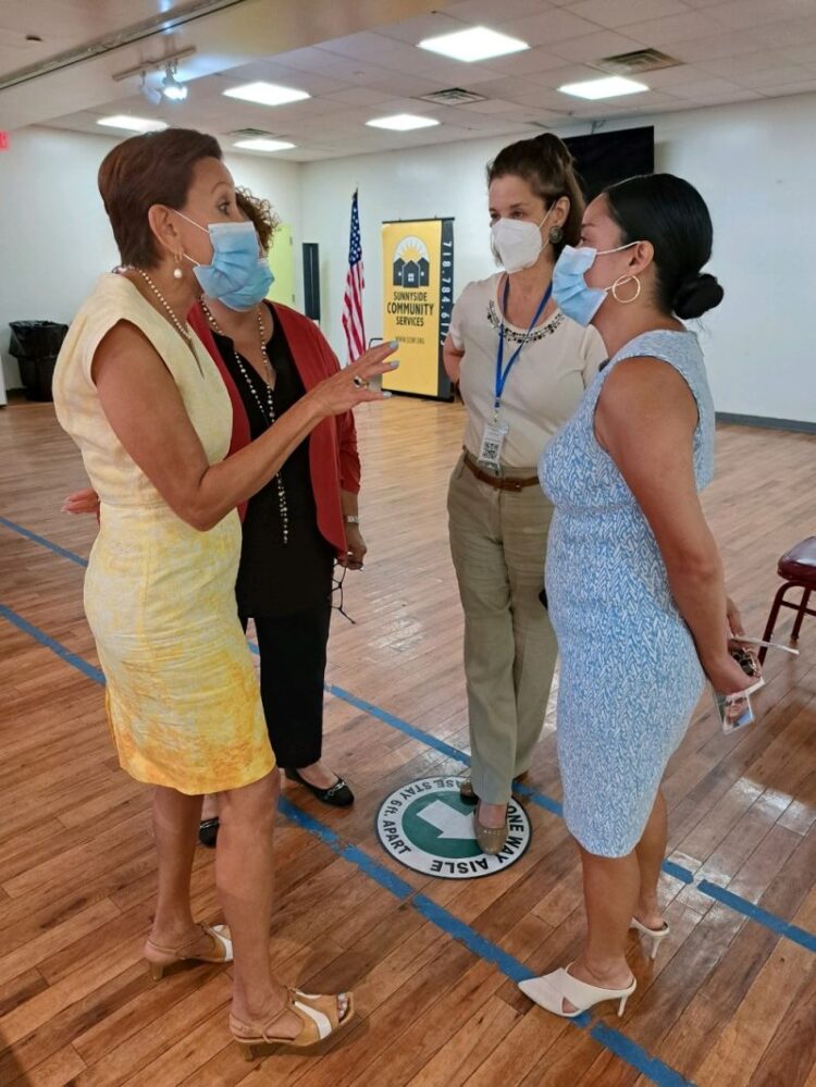 nydia velazquez feet 2