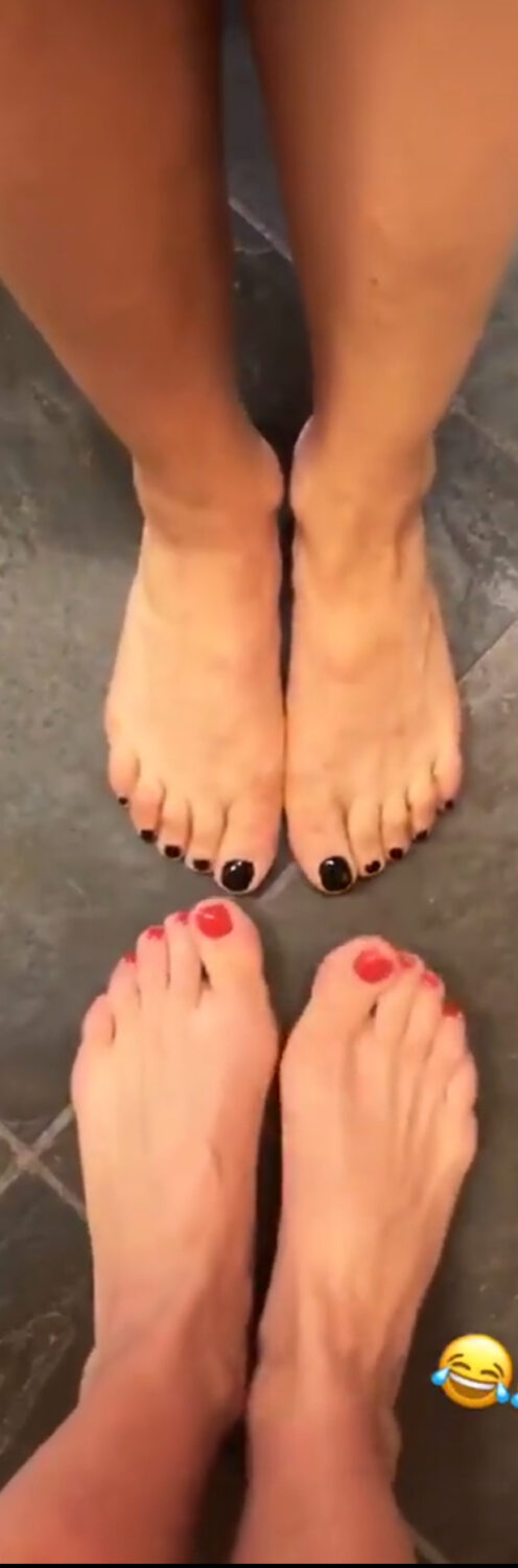 oana nechiti feet 1