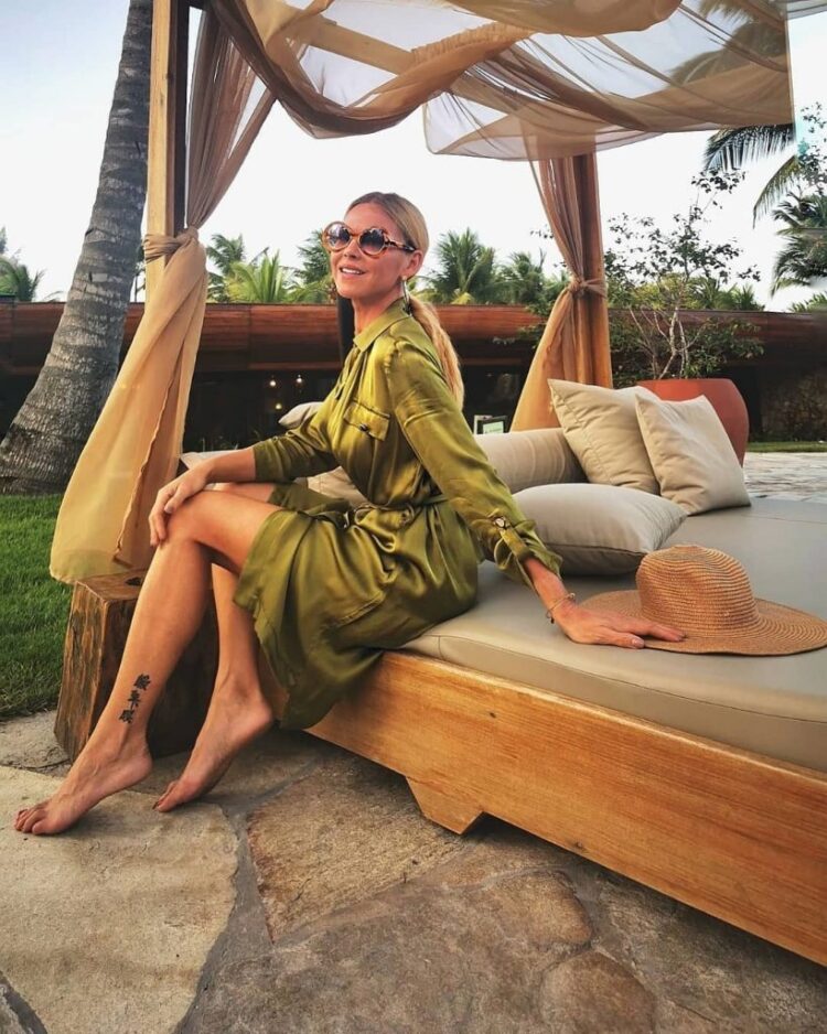 oceana basilio feet 3