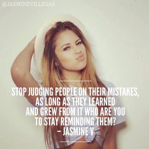 oceane fracassi feet 1