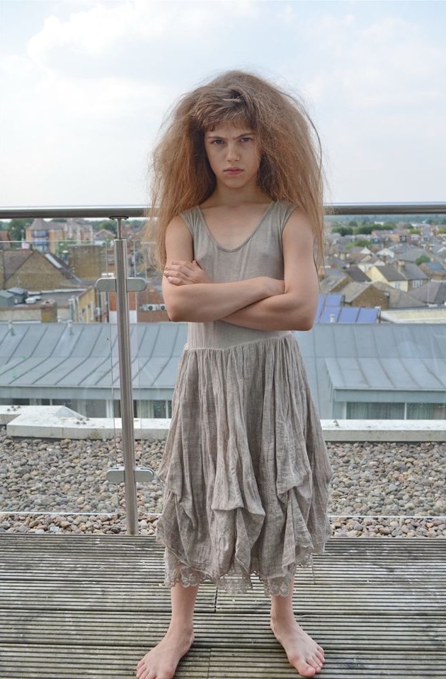 octavia selena alexandru feet