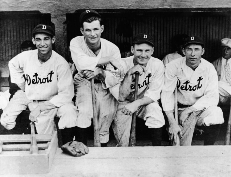 odessa cleveland feet 5