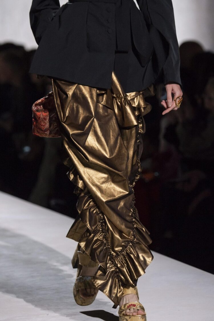 odette pavlova feet 5 scaled