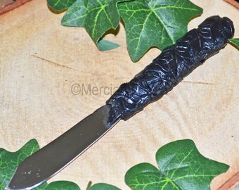 of herbs and altars feet 4