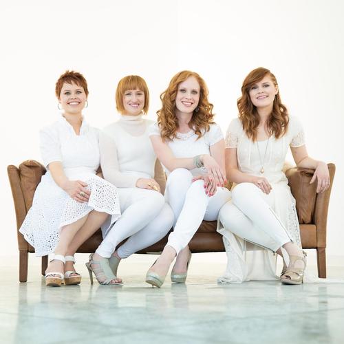 official.redheadd feet 1