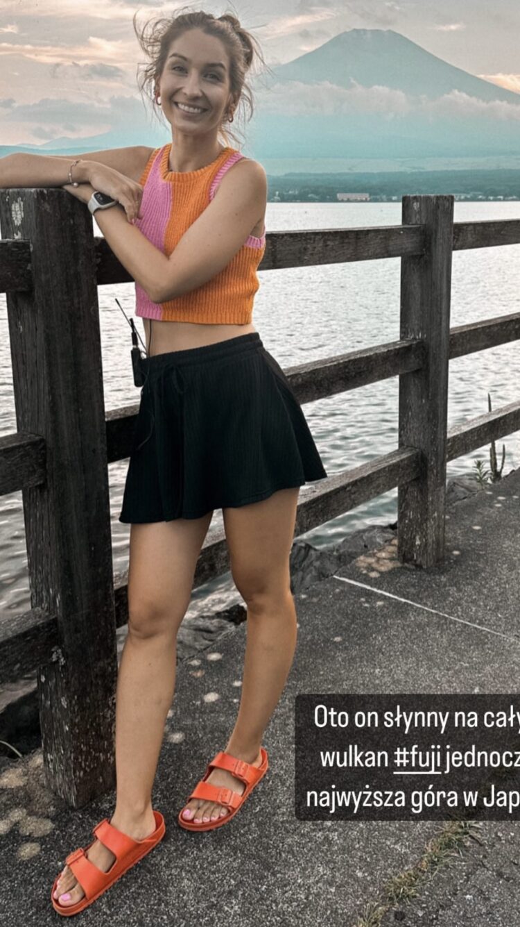 ola kot feet 4