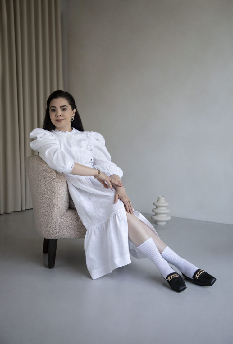 oleg ekaterina feet 2 scaled