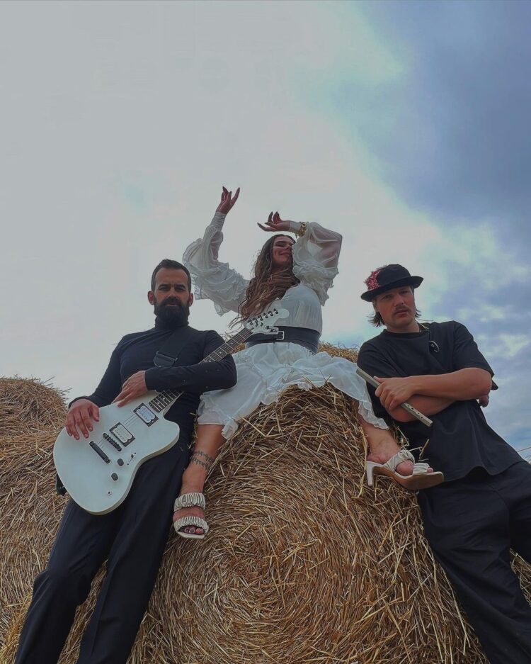 oleksandra zaritska feet 4