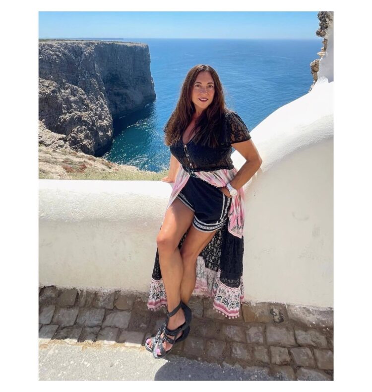 olga martinez feet 5