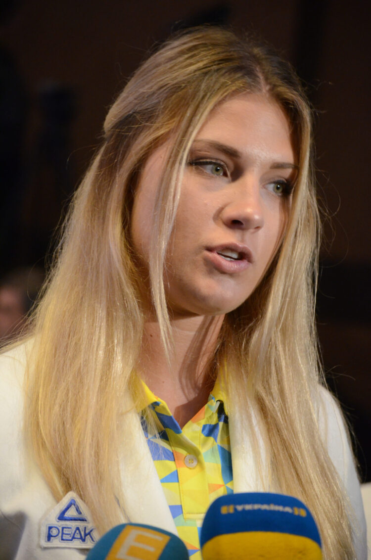 olha kharlan feet 4 scaled