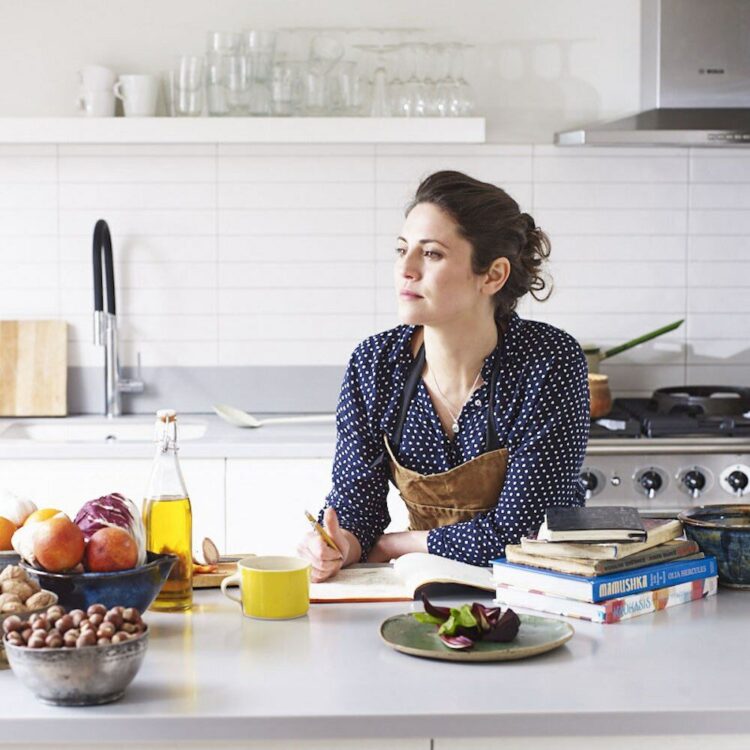 olia hercules feet 2