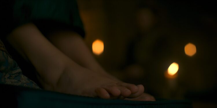 olive cooke feet 4 scaled