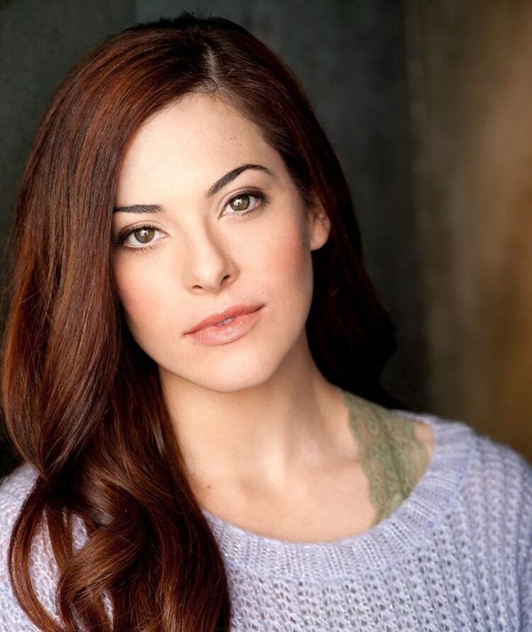 olivia alexander feet 6