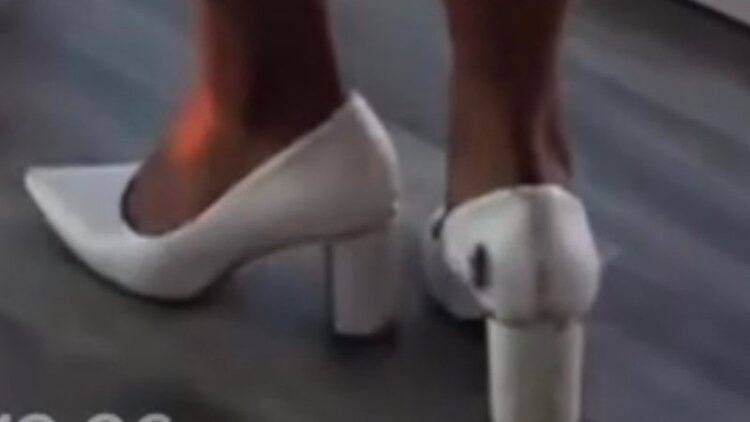 olivia appleberry feet 3
