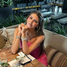 olivia boblet feet 6