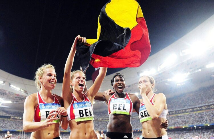 olivia borlee feet 4