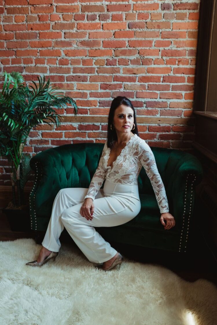 olivia brooke feet 3