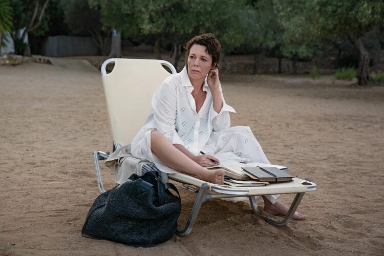 olivia colman feet 2